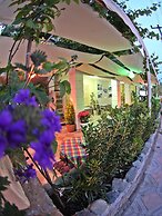 Otel Dost