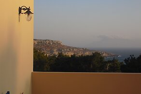 Miraluna Hotel
