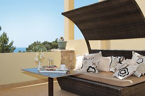 Miraluna Hotel