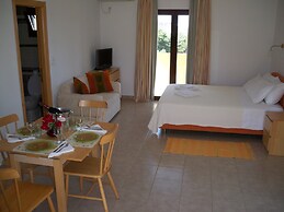 Miraluna Hotel