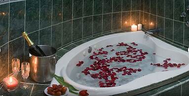 Villas Coco Resort - Adults Only