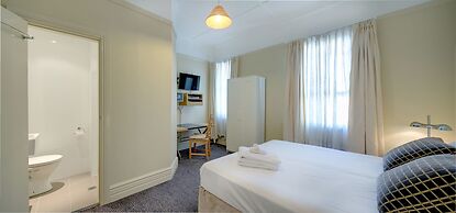 Neutral Bay Lodge