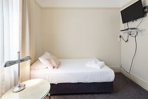 Neutral Bay Lodge