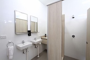 Neutral Bay Lodge