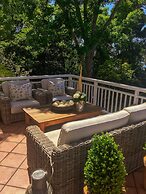 Roseroc Boutique Guest House