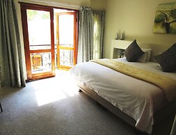 Dunton Guest House