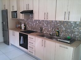 Dunton Guest House