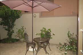 Dunton Guest House