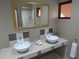 Dunton Guest House