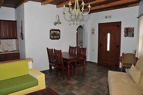 Panteli Beach Studios & Apartments