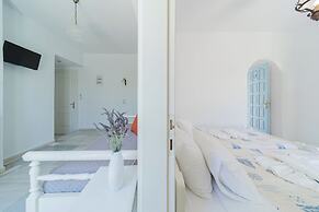Agia Anna Living
