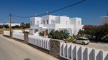 Agia Anna Living
