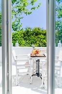 Agia Anna Living