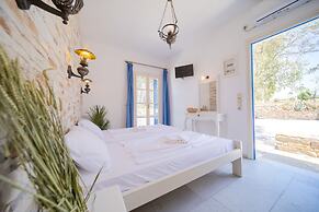 Agia Anna Living