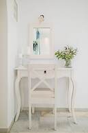 Agia Anna Living