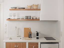 Agia Anna Living