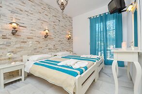 Agia Anna Living