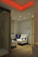 Life Hotel