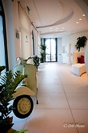 Life Hotel