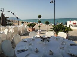 Life Hotel