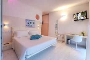 Life Hotel