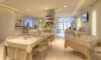 Life Hotel