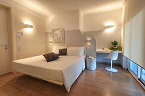 Life Hotel