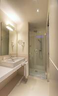 Life Hotel