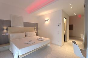 Life Hotel