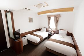 Toyo Hotel