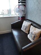 Lyndsay Guest House