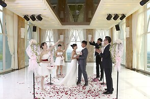 Evergreen Resort Hotel (Jiaosi)