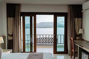 Siam Triangle Hotel