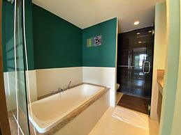 Siam Triangle Hotel