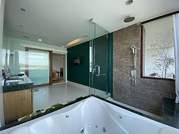 Siam Triangle Hotel