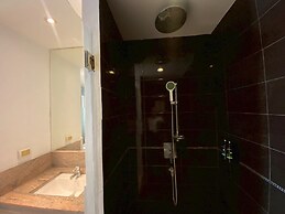 Siam Triangle Hotel