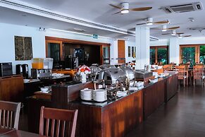 Siam Triangle Hotel