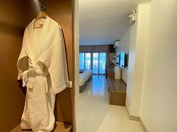 Siam Triangle Hotel