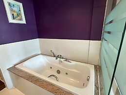 Siam Triangle Hotel