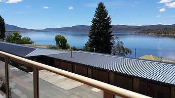 Lake Jindabyne Hotel