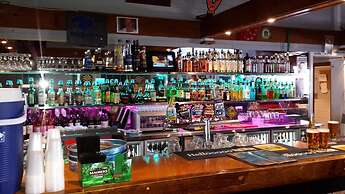 Lake Jindabyne Hotel