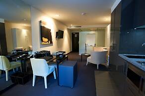 MainStay Suites Hawthorn