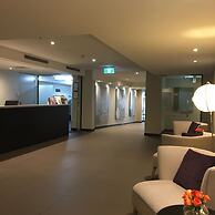 MainStay Suites Hawthorn