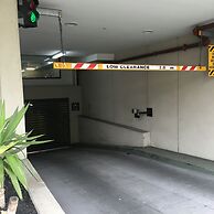 MainStay Suites Hawthorn
