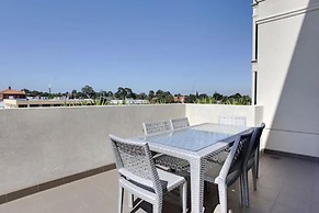 MainStay Suites Hawthorn