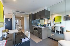 MainStay Suites Hawthorn