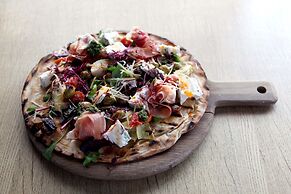 The Crown at Playhatch