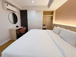 Miloft Sathorn hotel