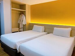 Miloft Sathorn hotel