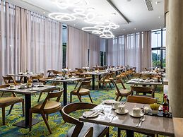 aha Gateway Hotel